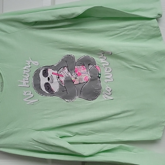 SO Girl's Favorite Graphic Long Sleeve Tee - Picture 3 of 10